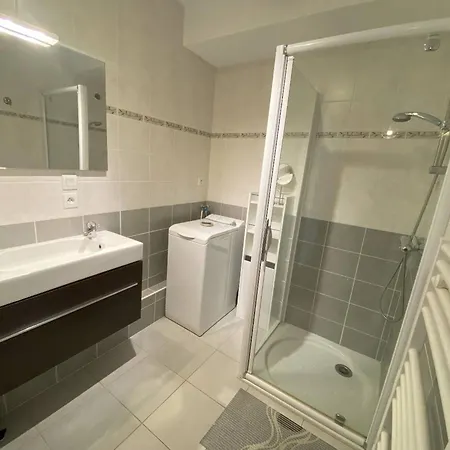 דירה 2 Avec Terrasse Au Coeur De Perros-guirec, Parking Inclus - Fr-1-368-449